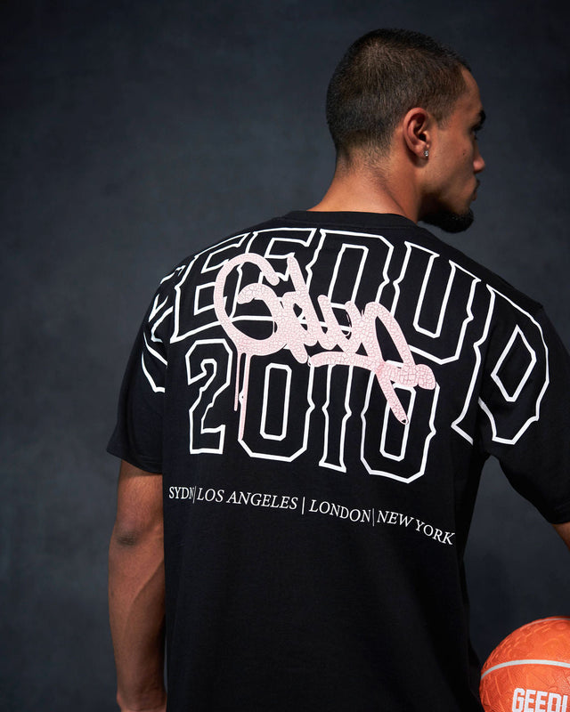 Core Handstyle T-Shirt Black/Pink