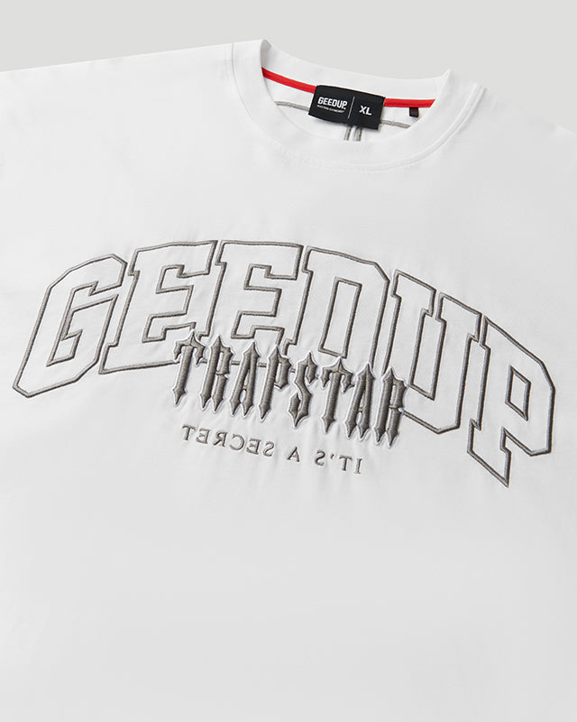 Team Logo x Trapstar Irongate T-Shirt White – Geedup Co. US